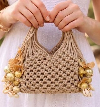 Macrame fancy purse