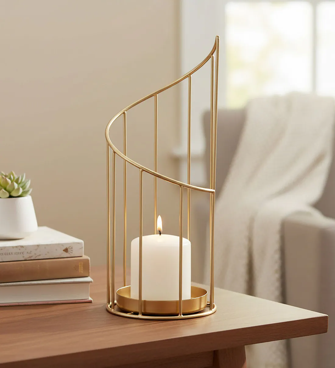 Metal   home decor candle stand